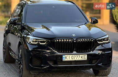 Позашляховик / Кросовер BMW X5 2021 в 