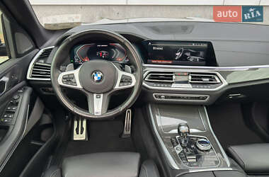 Позашляховик / Кросовер BMW X5 2021 в 