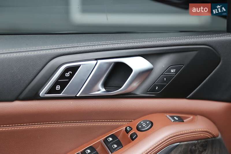 Внедорожник / Кроссовер BMW X5 2019 в Киеве
