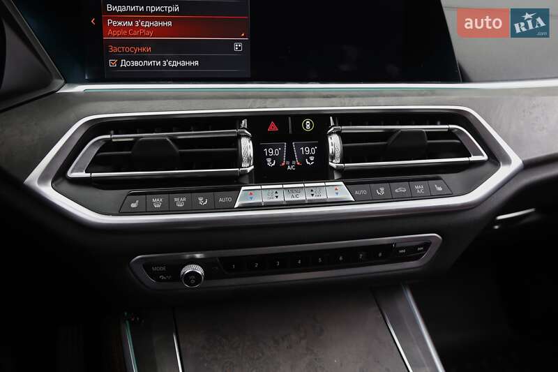 Внедорожник / Кроссовер BMW X5 2019 в Киеве