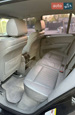 Внедорожник / Кроссовер BMW X5 2007 в 