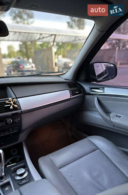 Внедорожник / Кроссовер BMW X5 2007 в 