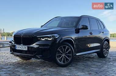 Позашляховик / Кросовер BMW X5 2022 в 
