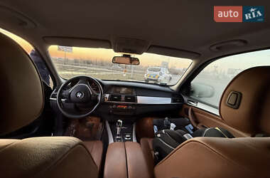 Внедорожник / Кроссовер BMW X5 2009 в 