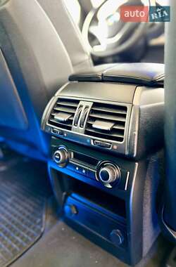 Внедорожник / Кроссовер BMW X5 2011 в 