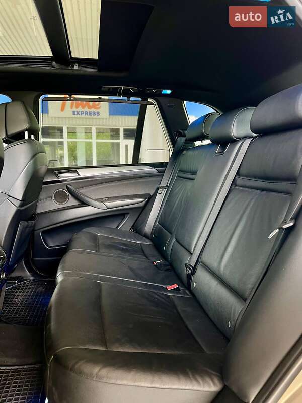 Позашляховик / Кросовер BMW X5 2011 в Миколаєві