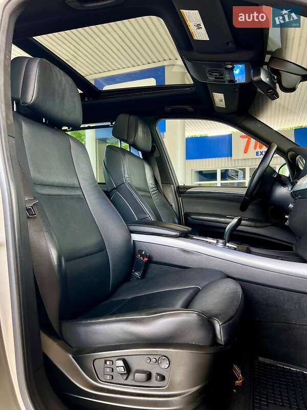 Позашляховик / Кросовер BMW X5 2011 в Миколаєві