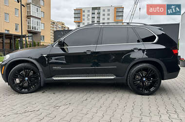Позашляховик / Кросовер BMW X5 2013 в 