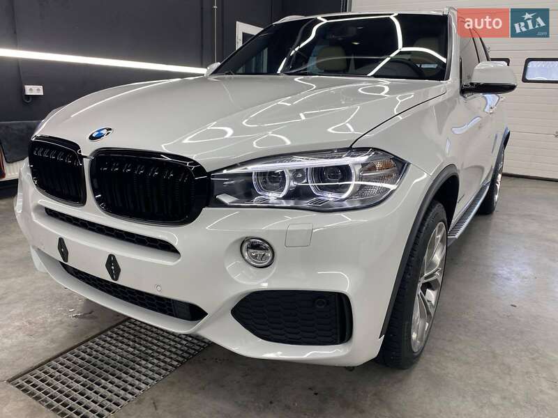Позашляховик / Кросовер BMW X5 2016 в Броварах