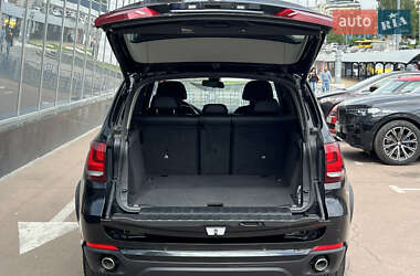 Внедорожник / Кроссовер BMW X5 2016 в 