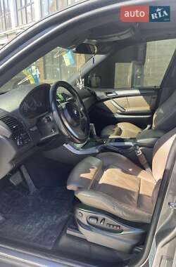 Внедорожник / Кроссовер BMW X5 2005 в 