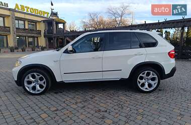 Позашляховик / Кросовер BMW X5 2007 в 