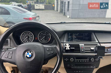 Позашляховик / Кросовер BMW X5 2013 в 