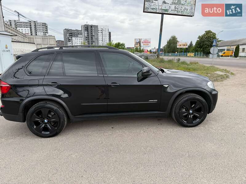 Внедорожник / Кроссовер BMW X5 2011 в Киеве