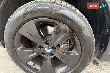 Внедорожник / Кроссовер BMW X5 2011 в 