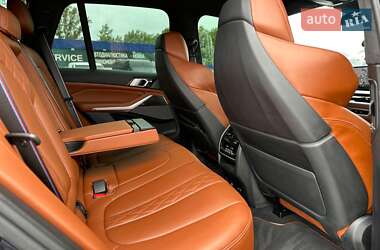 Позашляховик / Кросовер BMW X5 2023 в 