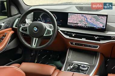 Позашляховик / Кросовер BMW X5 2023 в 