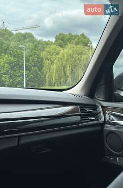 Позашляховик / Кросовер BMW X5 2014 в 