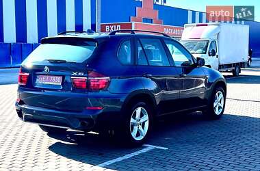 Внедорожник / Кроссовер BMW X5 2012 в 