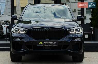 Внедорожник / Кроссовер BMW X5 2021 в 