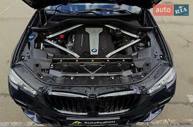 Внедорожник / Кроссовер BMW X5 2021 в 