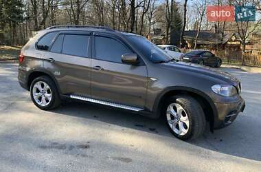 Внедорожник / Кроссовер BMW X5 2011 в 