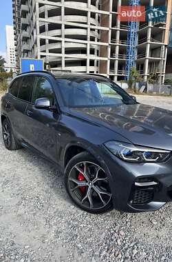 Внедорожник / Кроссовер BMW X5 2022 в 