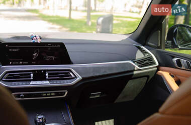 Внедорожник / Кроссовер BMW X5 2022 в 