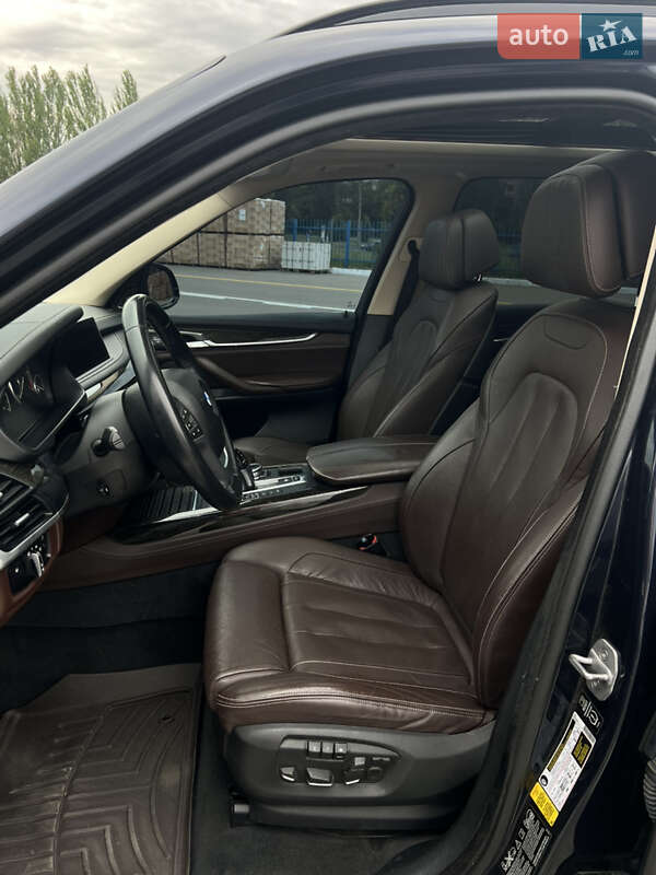 Позашляховик / Кросовер BMW X5 2014 в Черкасах