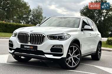 Внедорожник / Кроссовер BMW X5 2018 в 