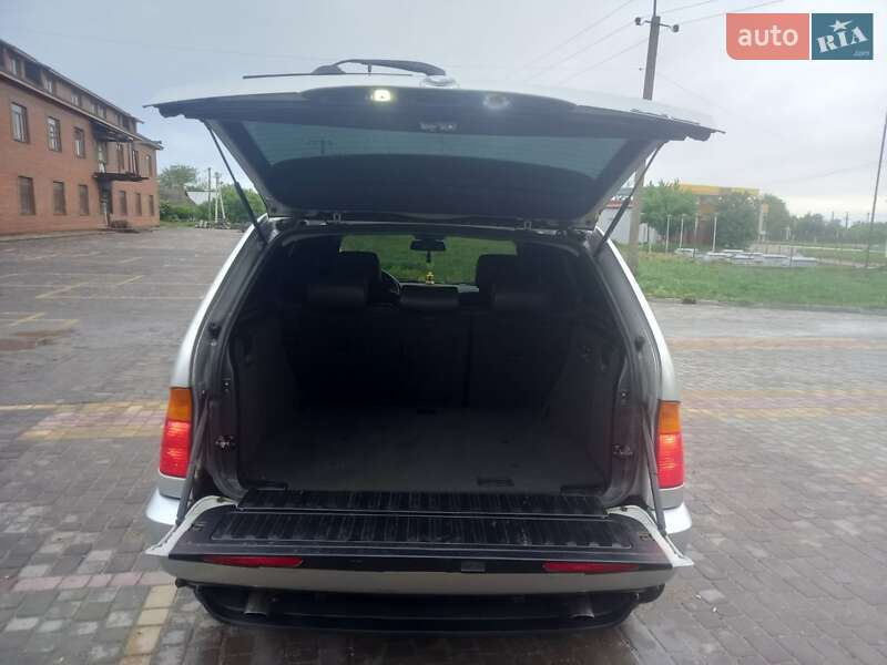 Внедорожник / Кроссовер BMW X5 2003 в Теофиполе