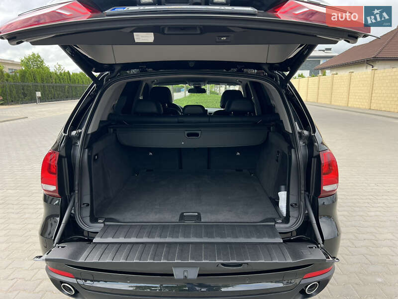 Позашляховик / Кросовер BMW X5 2015 в Одесі