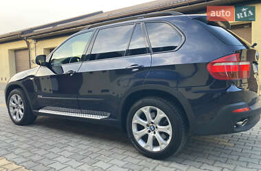 Внедорожник / Кроссовер BMW X5 2009 в 