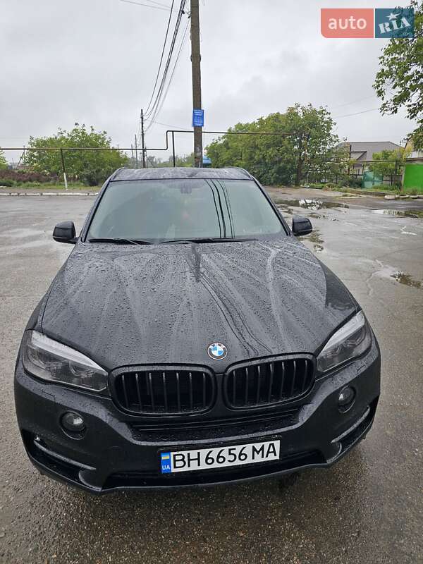 Внедорожник / Кроссовер BMW X5 2015 в Одессе