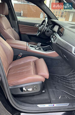 Внедорожник / Кроссовер BMW X5 2021 в 