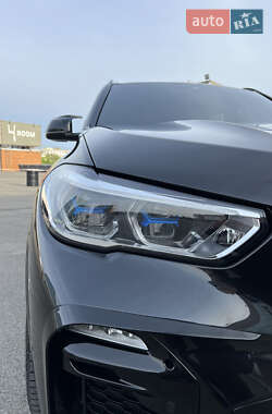 Внедорожник / Кроссовер BMW X5 2021 в 