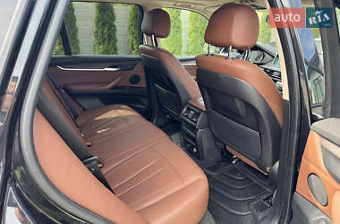 Внедорожник / Кроссовер BMW X5 2015 в 