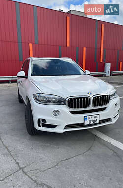 Внедорожник / Кроссовер BMW X5 2014 в 