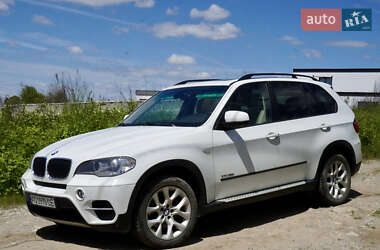 Позашляховик / Кросовер BMW X5 2012 в Ужгороді