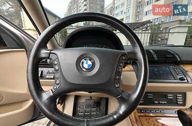 Позашляховик / Кросовер BMW X5 2005 в 