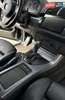 Внедорожник / Кроссовер BMW X5 2004 в 