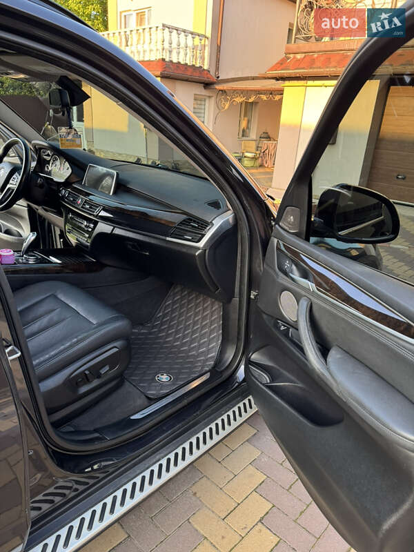 Внедорожник / Кроссовер BMW X5 2015 в Хмельницком
