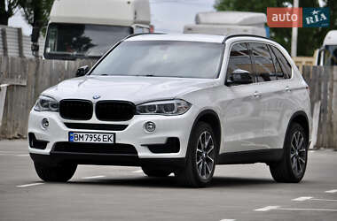 Позашляховик / Кросовер BMW X5 2017 в 