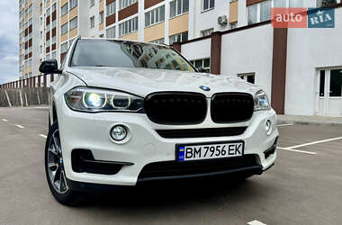 Позашляховик / Кросовер BMW X5 2017 в 