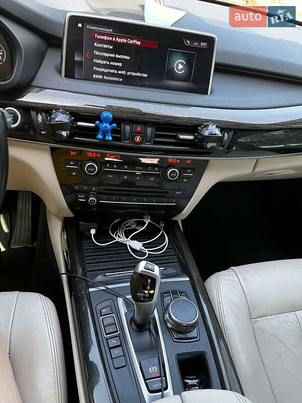 Внедорожник / Кроссовер BMW X5 2016 в Запорожье