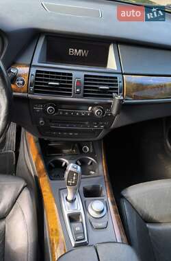 Внедорожник / Кроссовер BMW X5 2007 в 