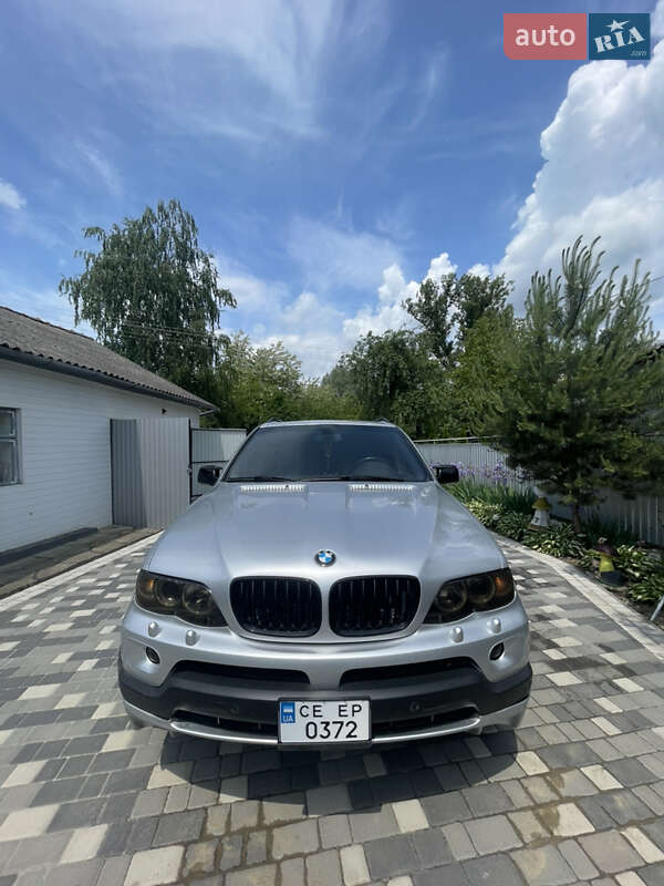 Внедорожник / Кроссовер BMW X5 2004 в Черновцах