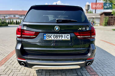 Внедорожник / Кроссовер BMW X5 2015 в 