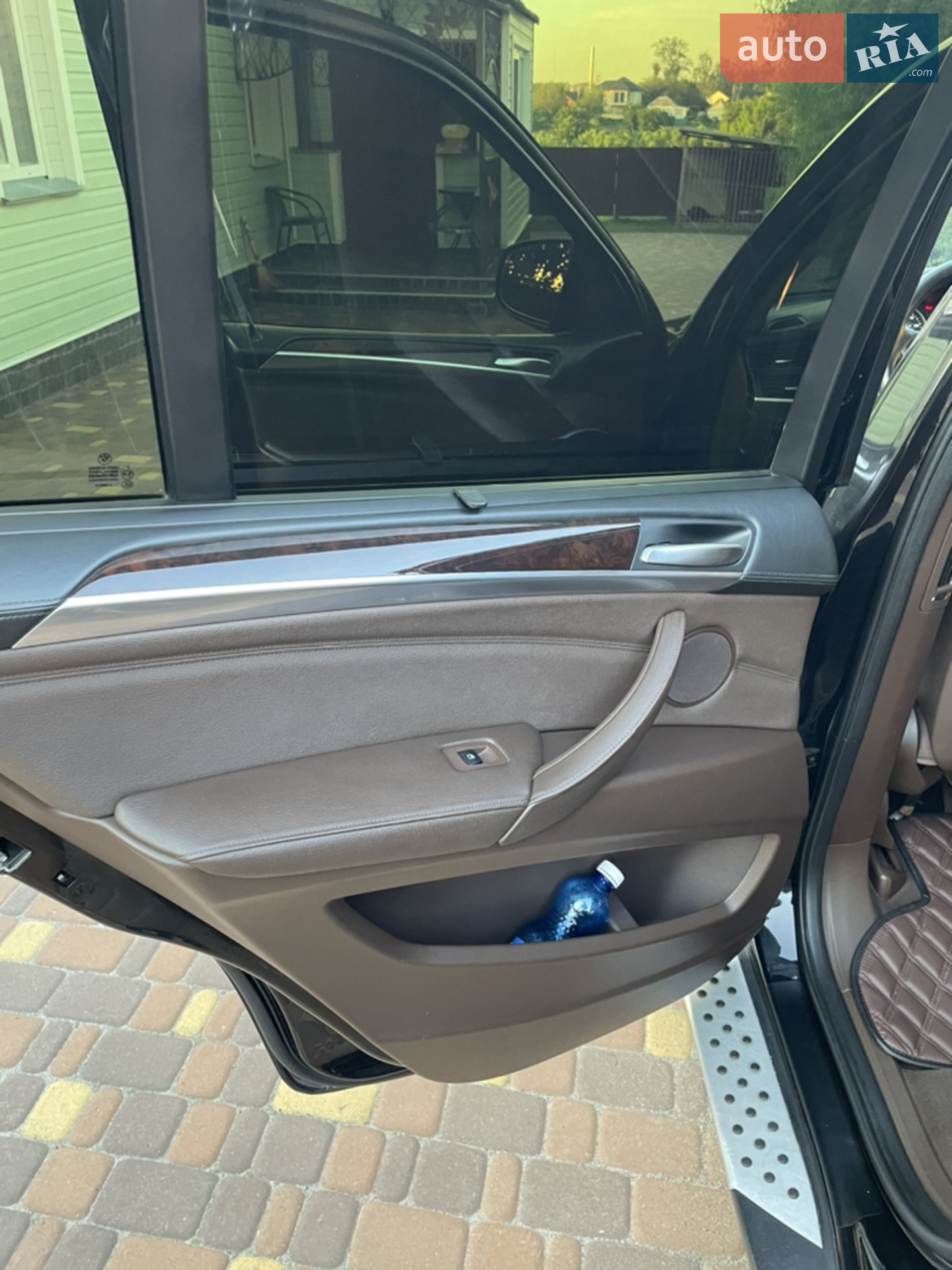 2010 BMW X5 - мініатюра 12