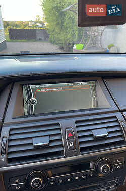 Позашляховик / Кросовер BMW X5 2010 в 